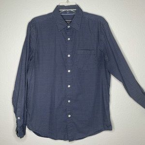 American Eagle Men’s button up shirt
